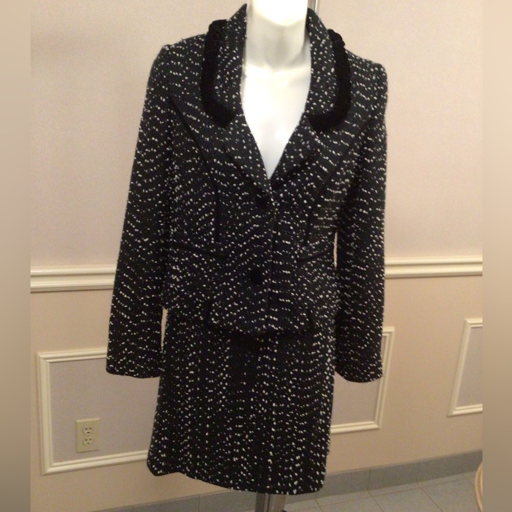 NWT  2 piece black and white blazer skirt suit